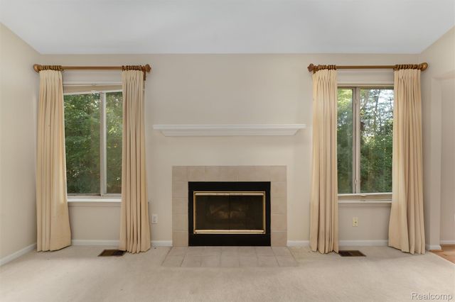 3120 Point Of The Woods Drive, West Bloomfield Charter Township, MI 48324