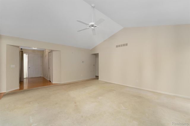 3120 Point Of The Woods Drive, West Bloomfield Charter Township, MI 48324