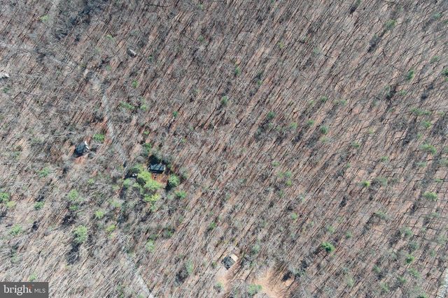 1080 COVE MOUNTAIN RD, Mathias, WV 26812