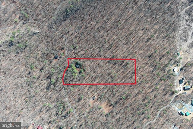 1080 COVE MOUNTAIN RD, Mathias, WV 26812