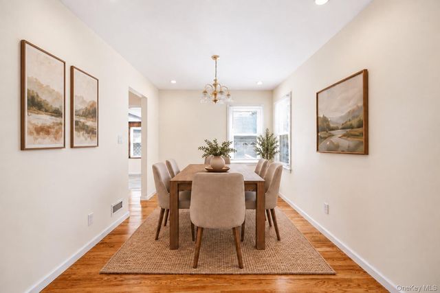 1128 Braxton Street, Uniondale, NY 11553