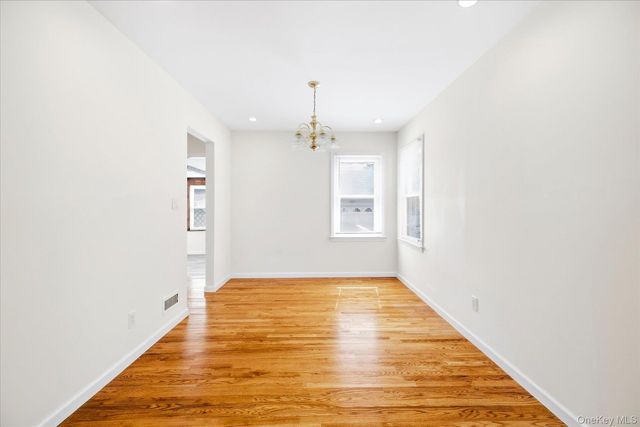 1128 Braxton Street, Uniondale, NY 11553