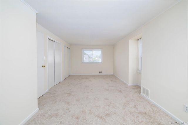 1128 Braxton Street, Uniondale, NY 11553