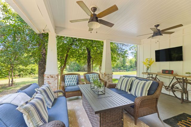 665 Chinn Chapel Road, Copper Canyon, TX 75077