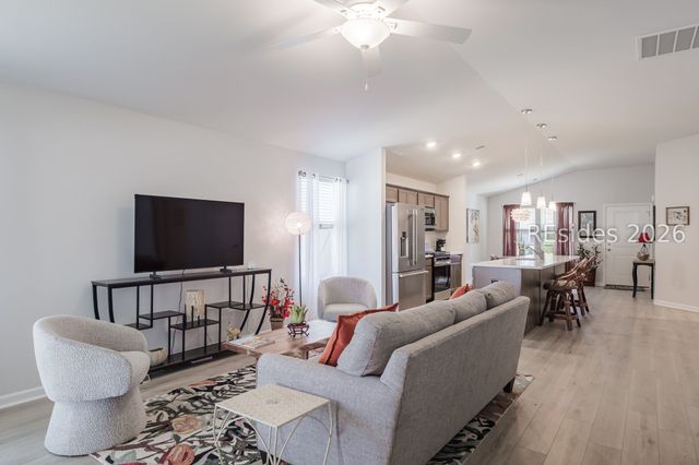 215 Waters Edge Way, Hardeeville, SC 29927