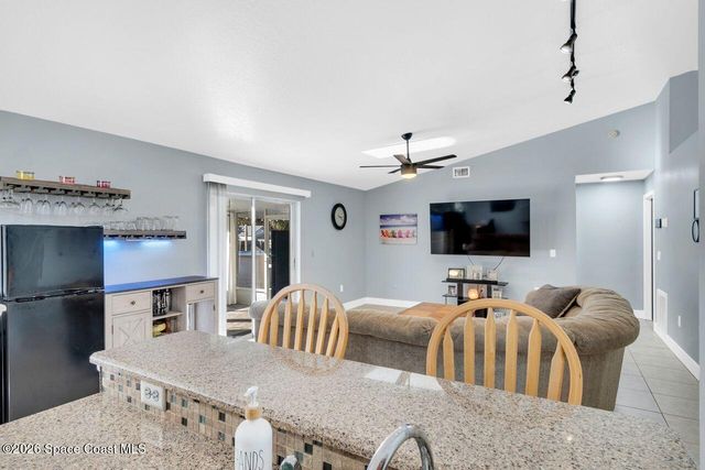 1260 Monument Avenue SE, Palm Bay, FL 32909