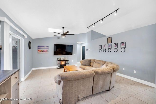 1260 Monument Avenue SE, Palm Bay, FL 32909