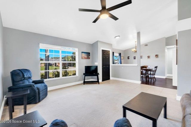 1260 Monument Avenue SE, Palm Bay, FL 32909