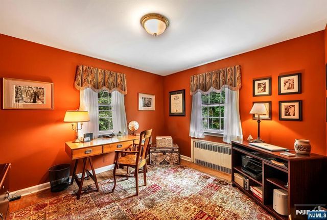 37 Van Dyke Drive, Ho-ho-kus, NJ 07423
