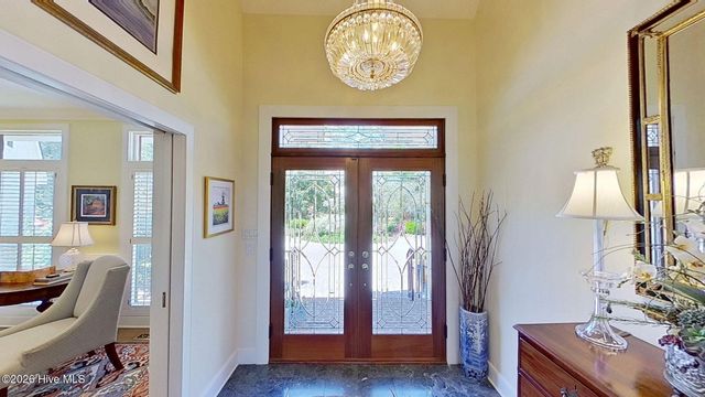 211 Wilson Point Road, Trent Woods, NC 28562