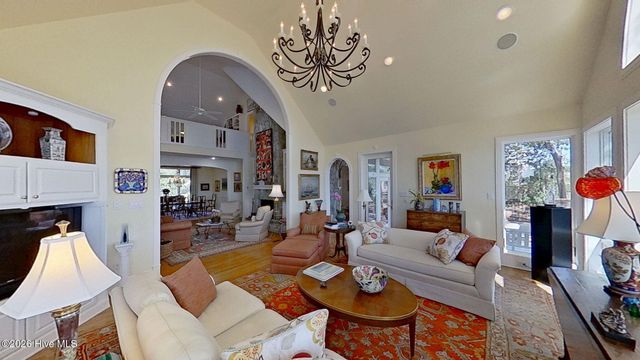 211 Wilson Point Road, Trent Woods, NC 28562