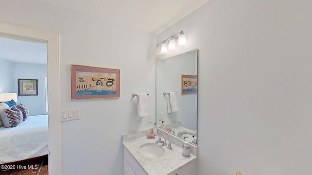 211 Wilson Point Road, Trent Woods, NC 28562