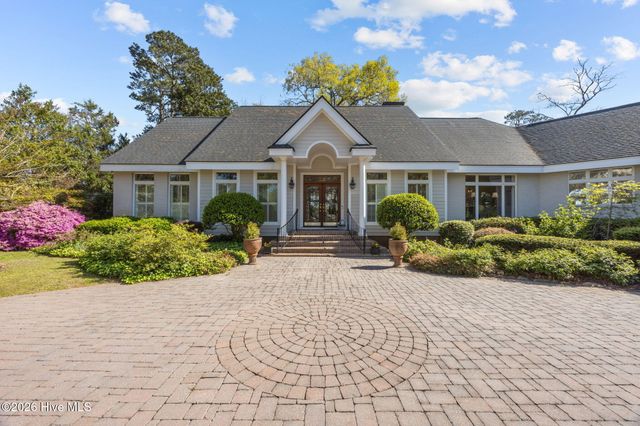 211 Wilson Point Road, Trent Woods, NC 28562