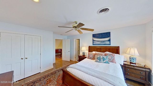 211 Wilson Point Road, Trent Woods, NC 28562