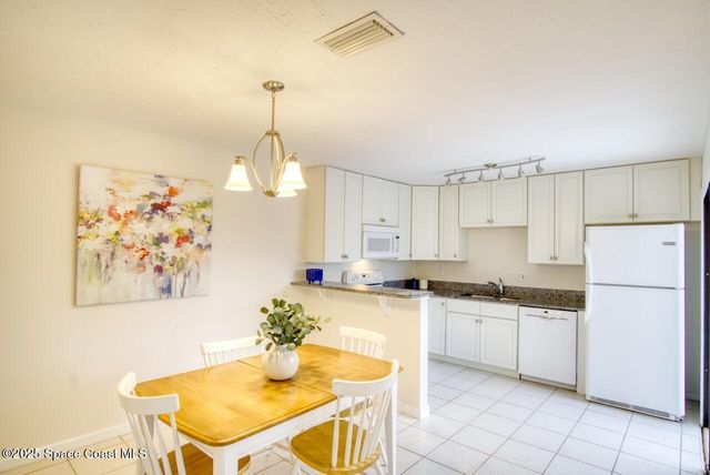 3711 Vista Oaks Circle NE, Palm Bay, FL 32905