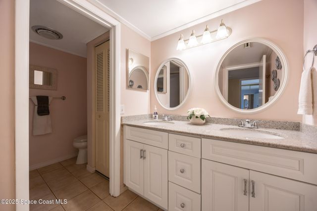 3711 Vista Oaks Circle NE, Palm Bay, FL 32905