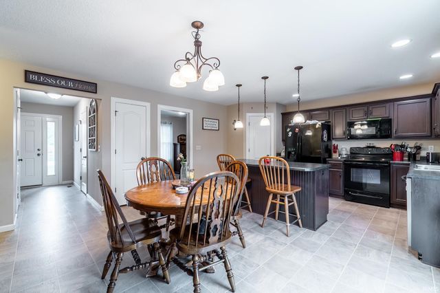4679 Legacy Cove, Woodburn, IN 46797