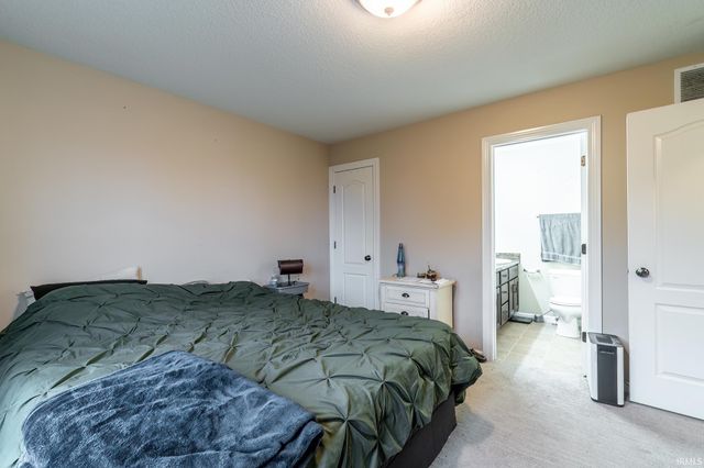 4679 Legacy Cove, Woodburn, IN 46797