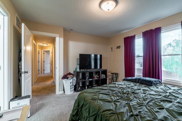4679 Legacy Cove, Woodburn, IN 46797