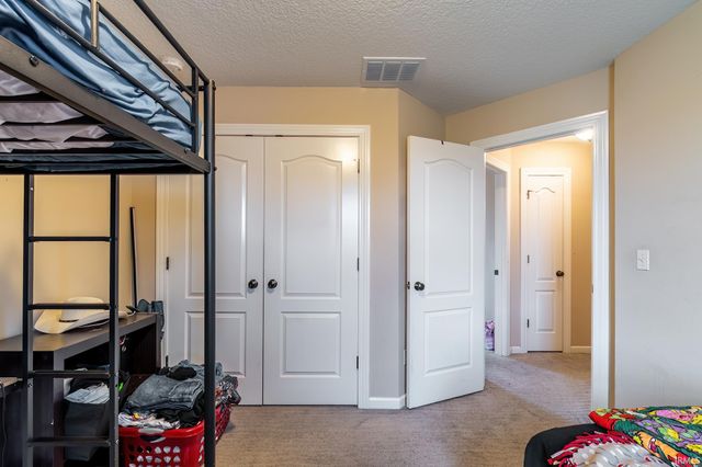 4679 Legacy Cove, Woodburn, IN 46797