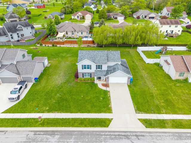 4679 Legacy Cove, Woodburn, IN 46797