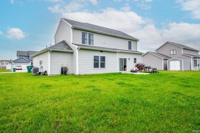 4679 Legacy Cove, Woodburn, IN 46797