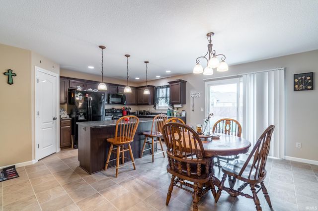 4679 Legacy Cove, Woodburn, IN 46797
