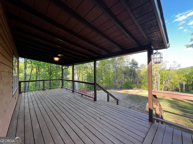 221 Muscadine Road, Dahlonega, GA 30533