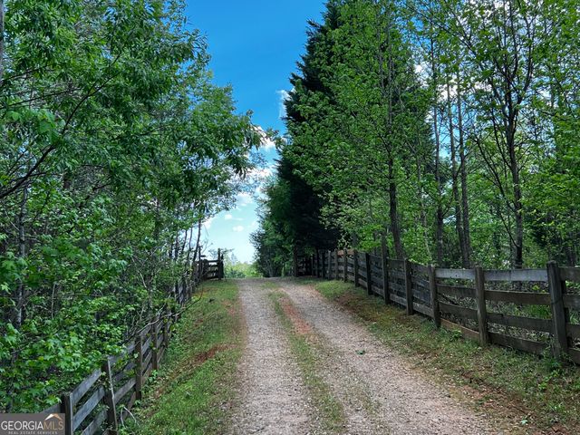 221 Muscadine Road, Dahlonega, GA 30533