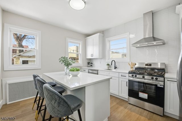 88 N 10Th St, Newark City, NJ 07107