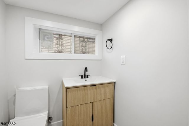 88 N 10Th St, Newark City, NJ 07107