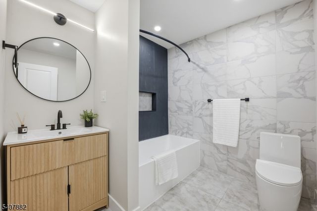 88 N 10Th St, Newark City, NJ 07107