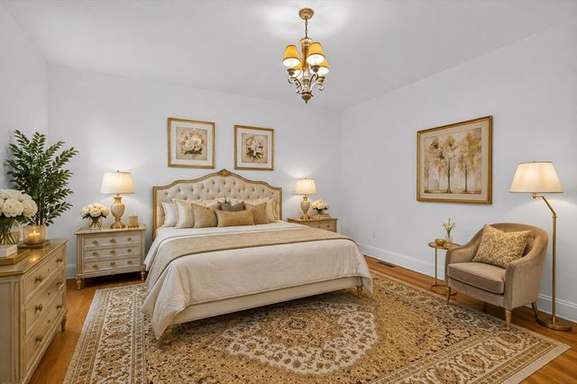 4 Summit Way, Hopkinton, MA 01748