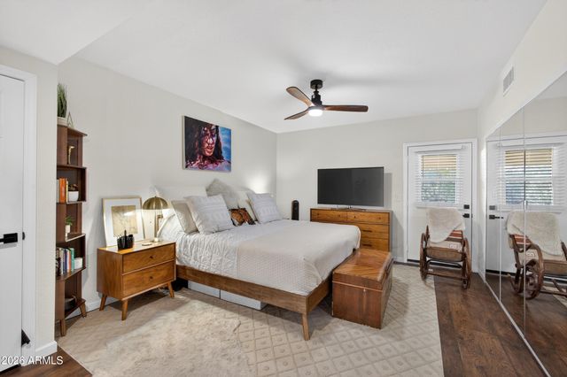 2623 N CARRIAGE Lane, Chandler, AZ 85224
