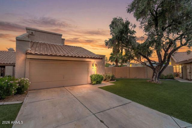 2623 N CARRIAGE Lane, Chandler, AZ 85224