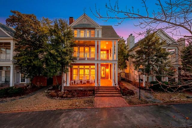 1072 ISLAND DR, Memphis, TN 38103