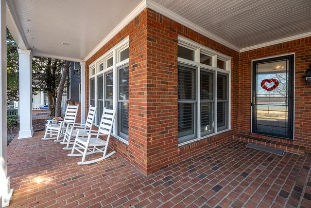 1072 ISLAND DR, Memphis, TN 38103