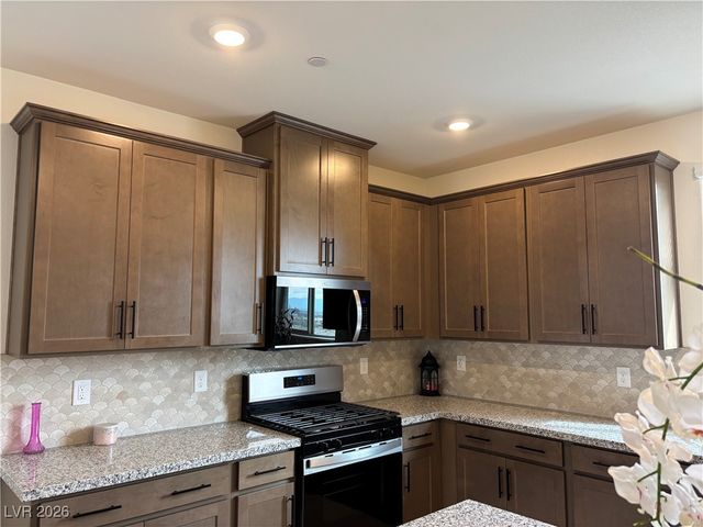 1505 Little Penguin Street, Las Vegas, NV 89138