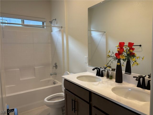 1505 Little Penguin Street, Las Vegas, NV 89138