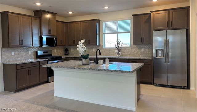 1505 Little Penguin Street, Las Vegas, NV 89138