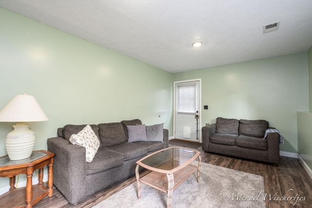 6998 Riverwood Drive, Otisco Twp, MI 48809