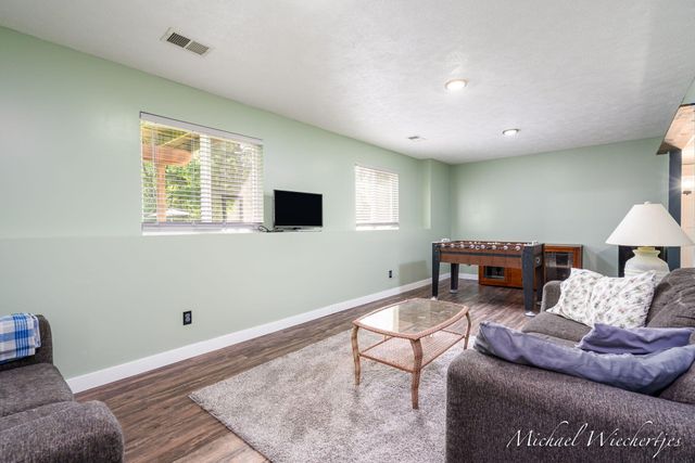 6998 Riverwood Drive, Otisco Twp, MI 48809