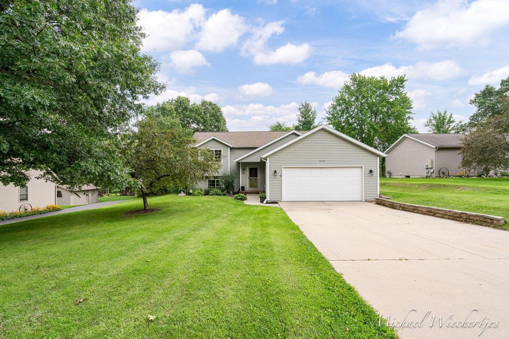 6998 Riverwood Drive, Otisco Twp, MI 48809