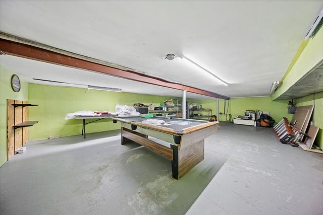 2702 W Cermak Road, Chicago, IL 60608