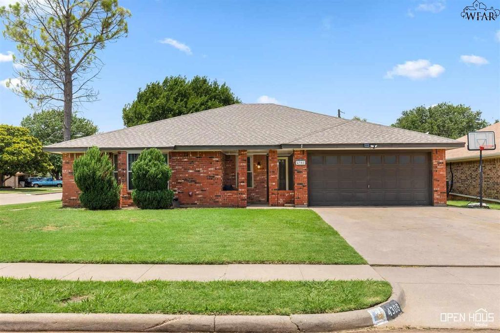 4308 MT SCOTT DRIVE, Wichita Falls, TX 76310