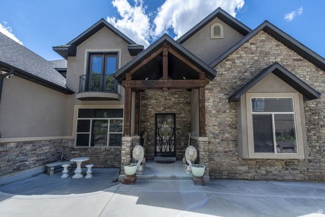 1776 S TEMPLE CT, Bountiful, UT 84010