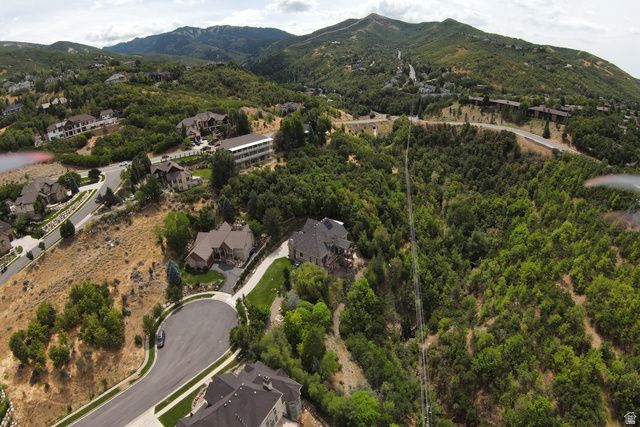 1776 S TEMPLE CT, Bountiful, UT 84010