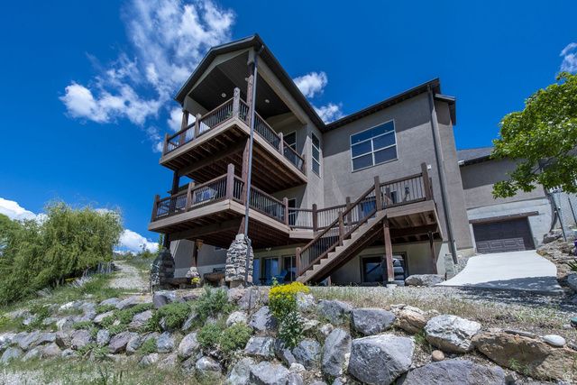 1776 S TEMPLE CT, Bountiful, UT 84010