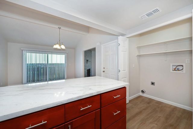 8752 Mellowdawn Way, Orangevale, CA 95662