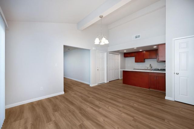 8752 Mellowdawn Way, Orangevale, CA 95662